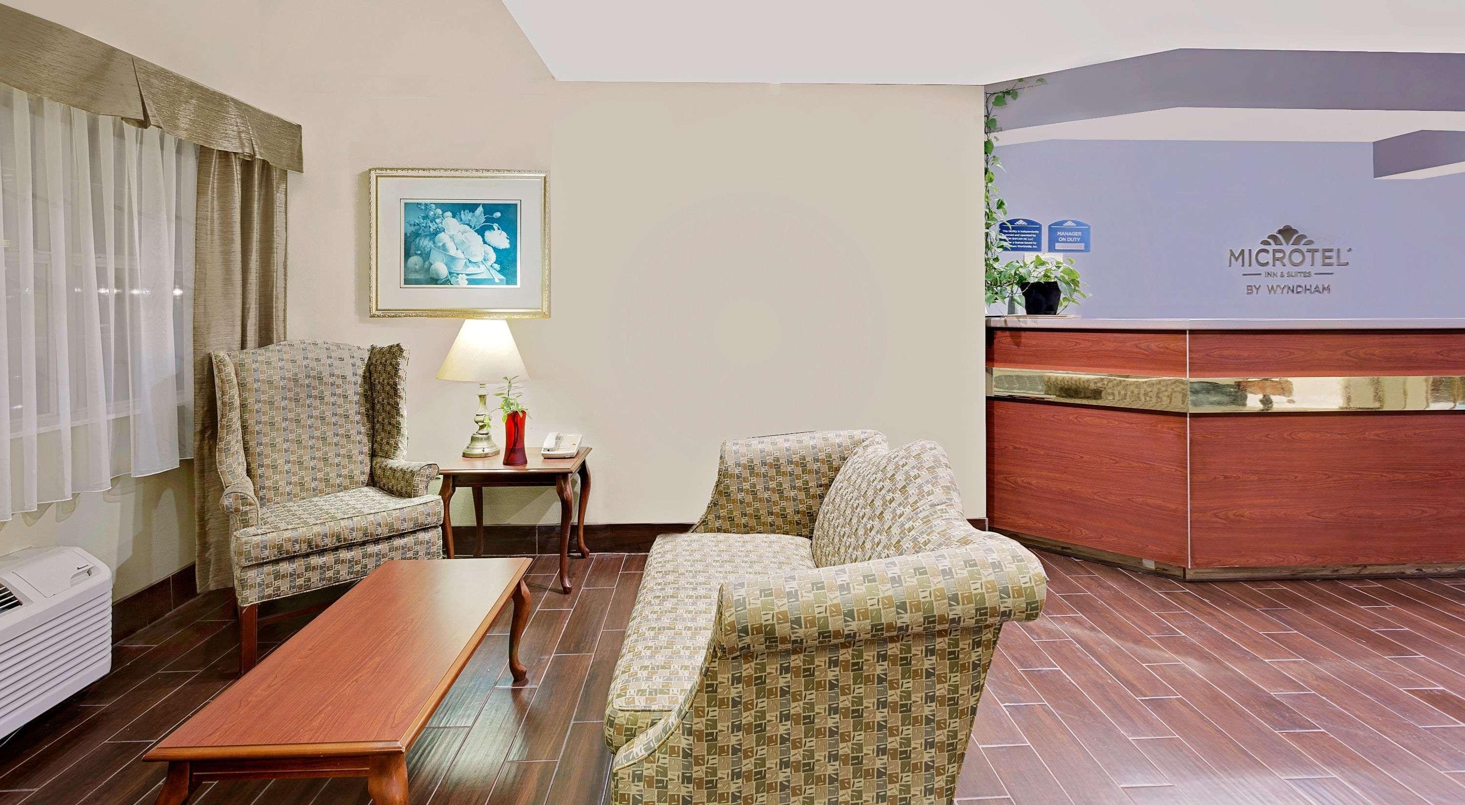 Microtel Inn & Suites By Wyndham Thomasville Esterno foto